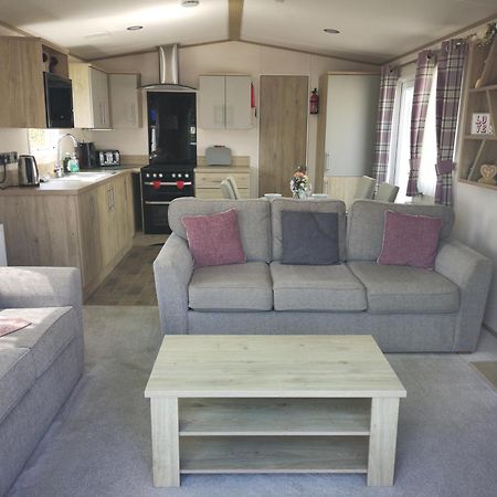 Lake Escape - Hoburne Cotswolds South Cerney Habitación foto